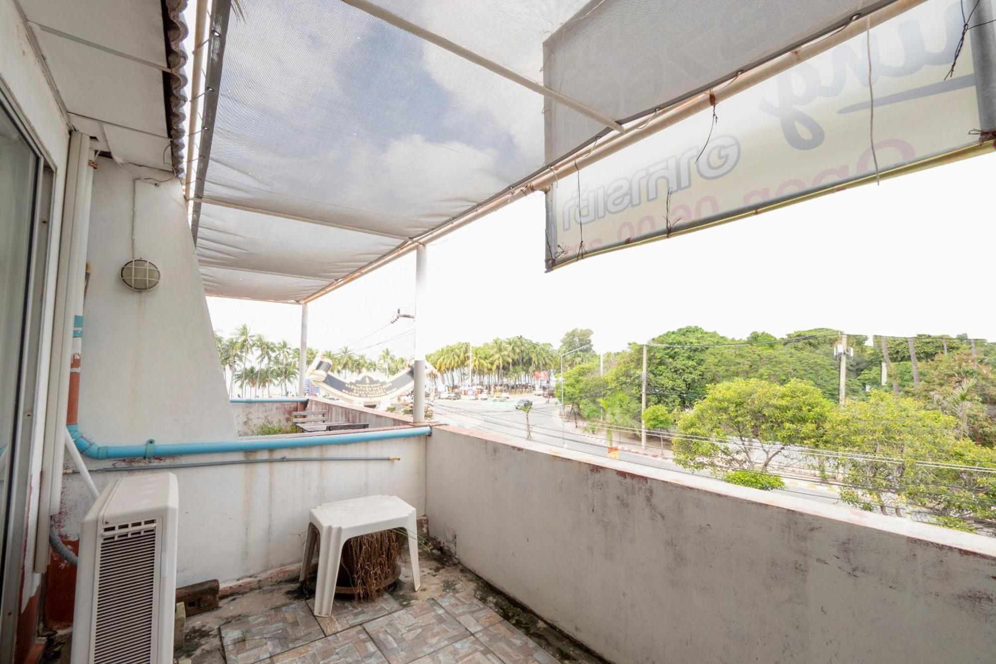 Hotel Oyo 1152 Hongpak Mint Bangsaen Exterior foto
