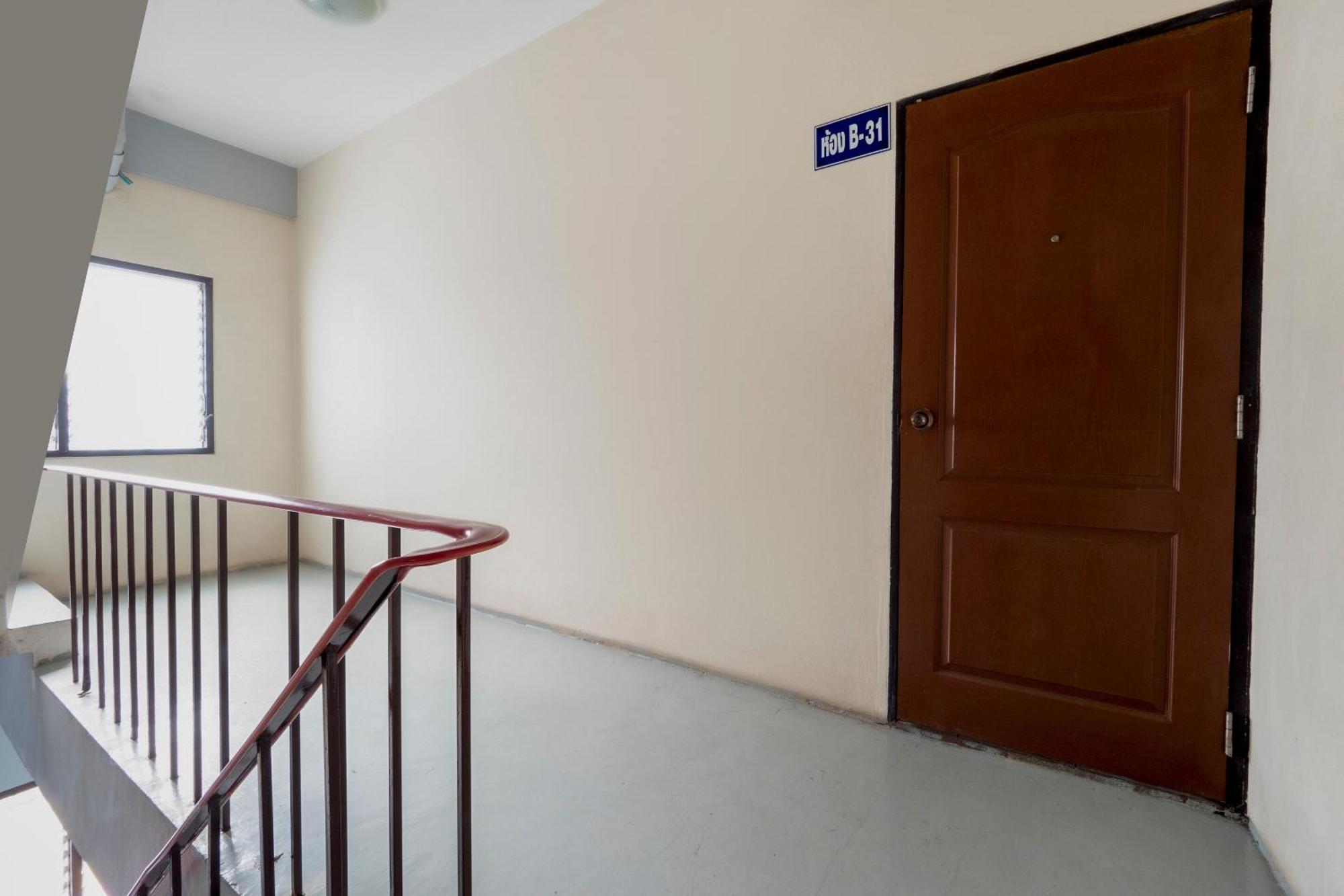 Hotel Oyo 1152 Hongpak Mint Bangsaen Exterior foto
